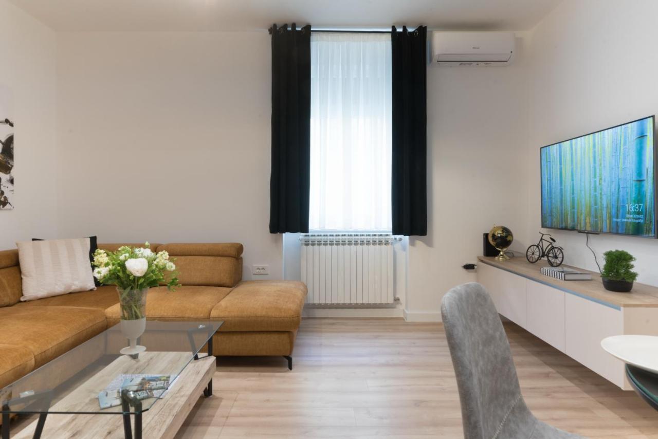 Apartment Palazzo, Zagreb Town Centre Экстерьер фото